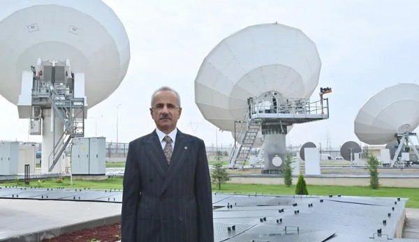 Bakan Uraloğlu Duyurdu! 5G’li Akıllı Yolda Testler Başlıyor